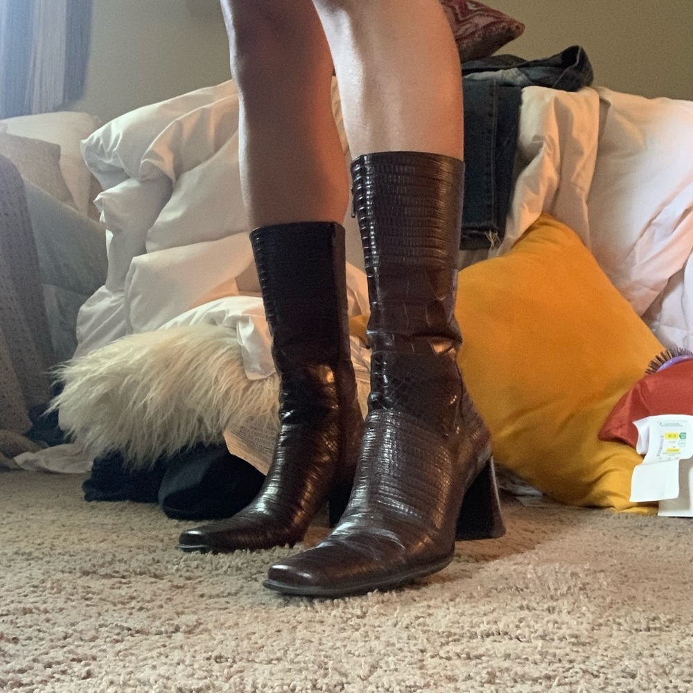 Y2K mid calf boots
